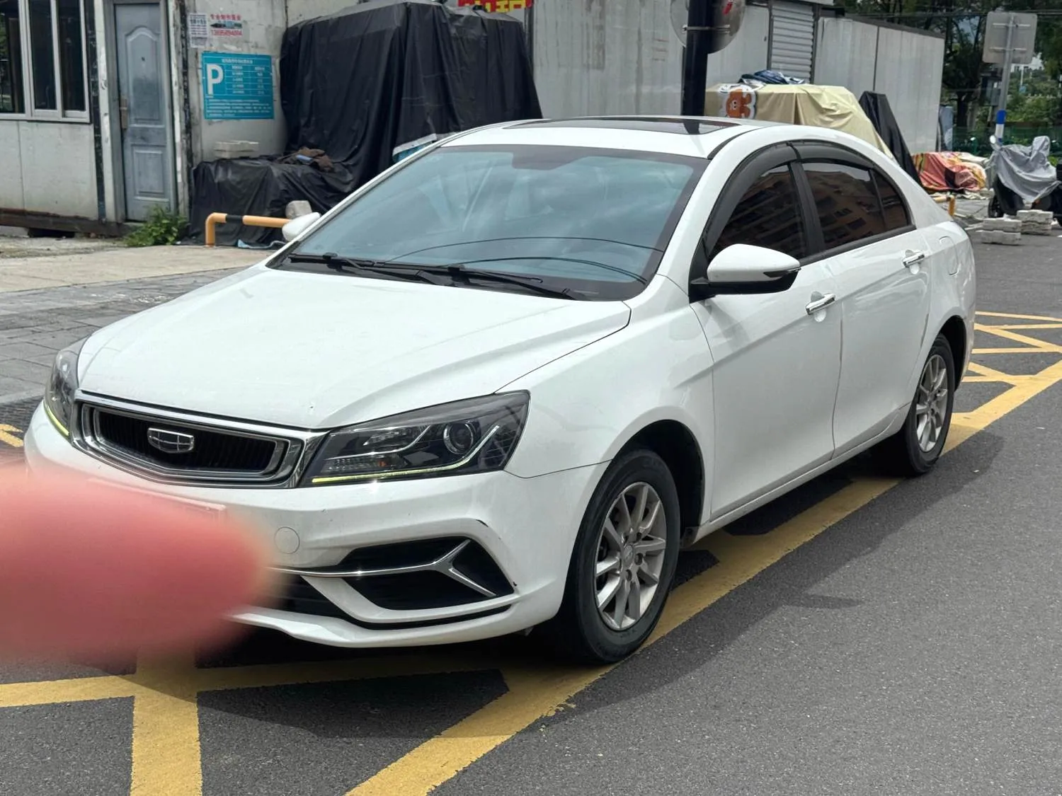 GEELY Emgrand