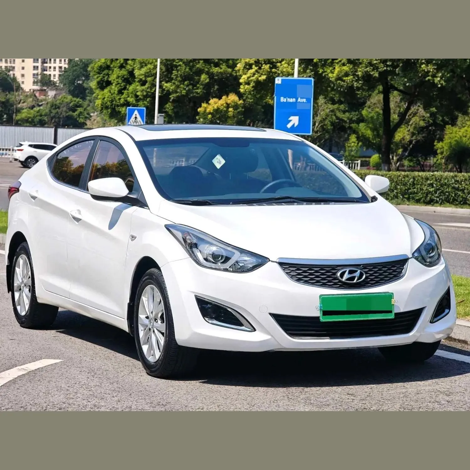 Hyundai Elantra