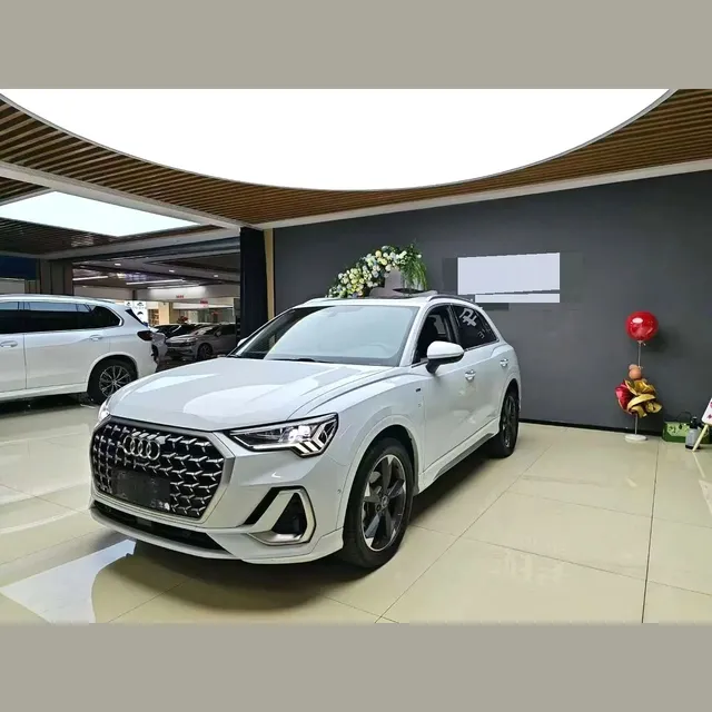 Audi Q3 2024 35 TFSI Fashion Elegant Automatic