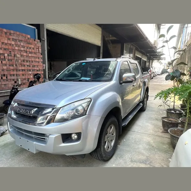 Isuzu D-MAX 2015