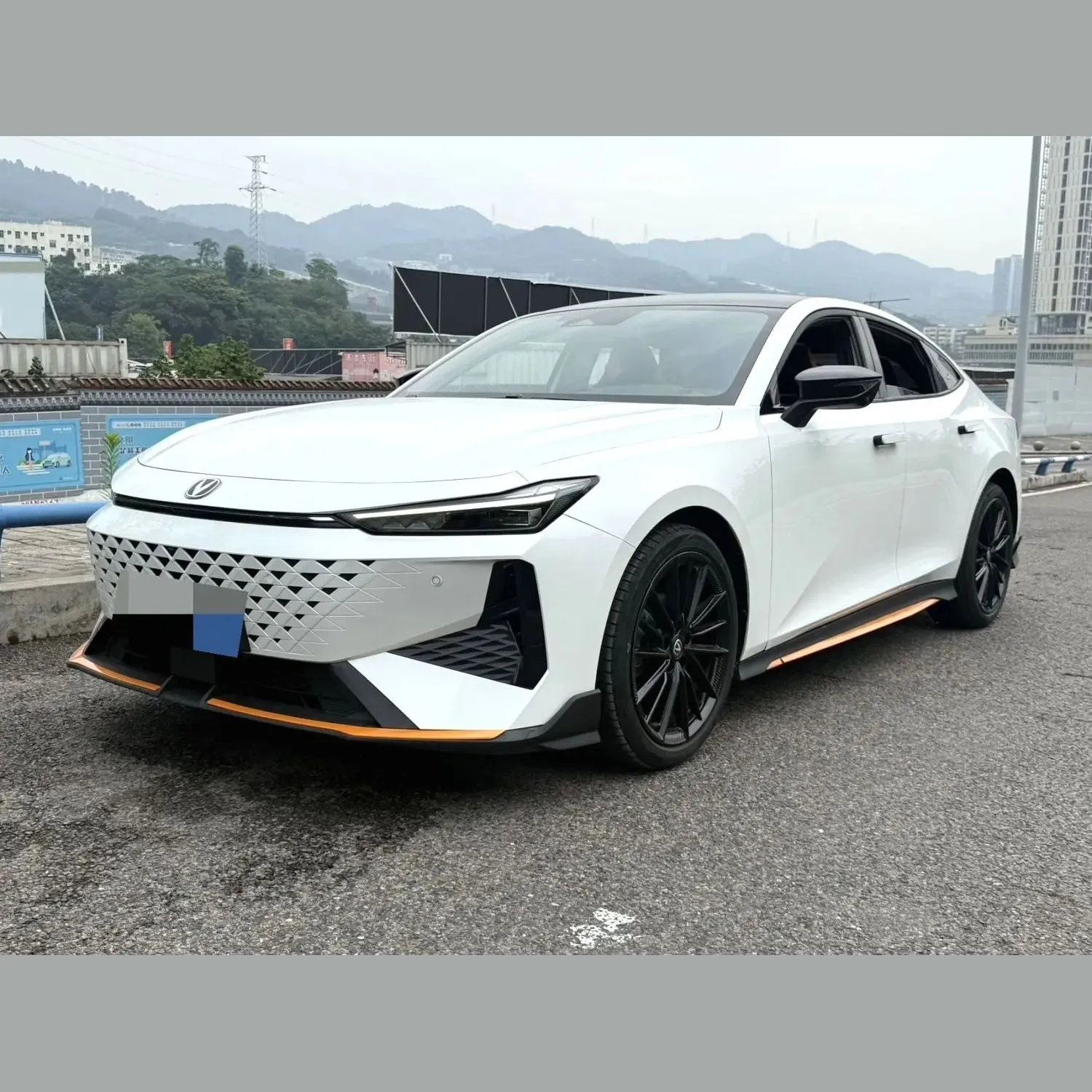 Changan UNI-V