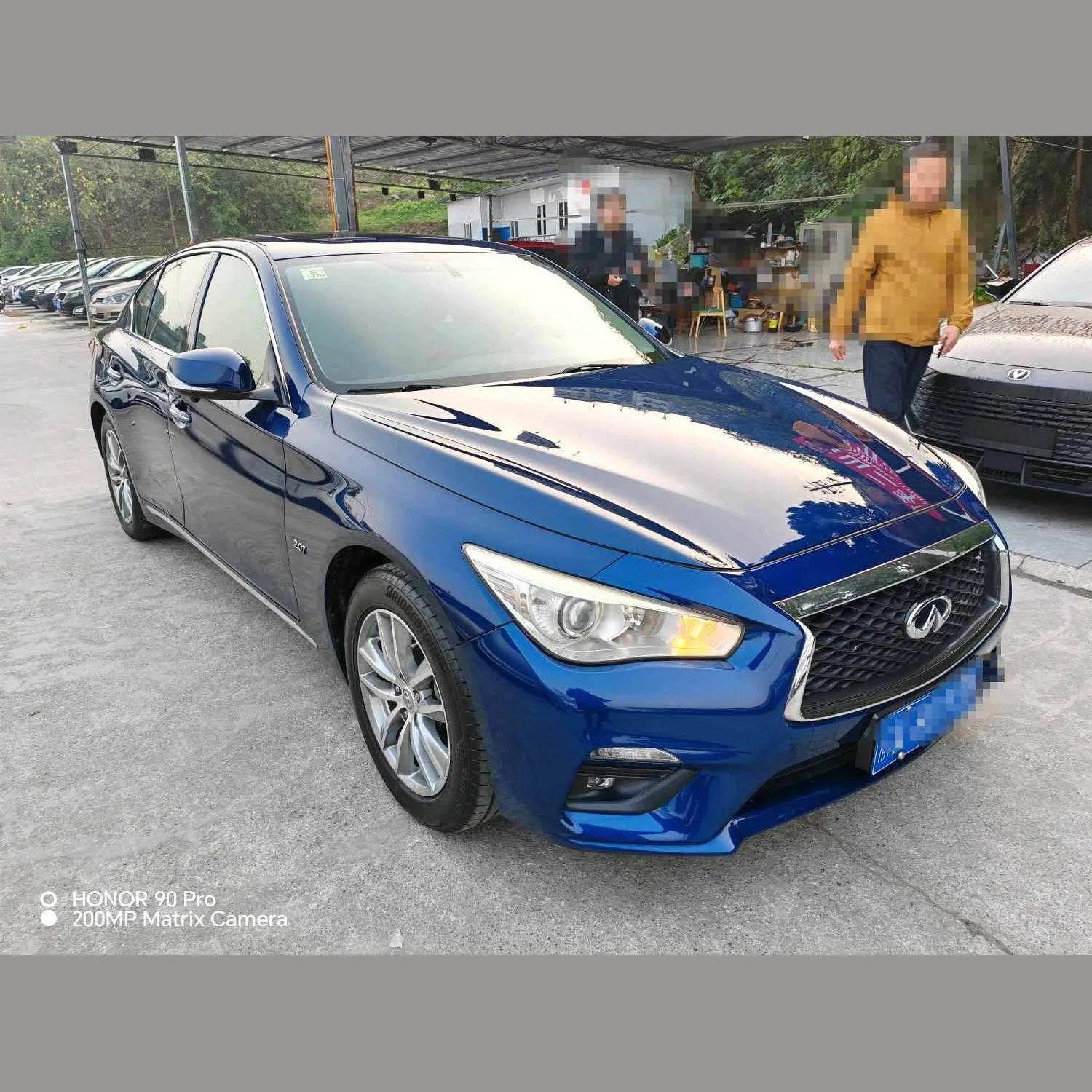 Infiniti Q50L