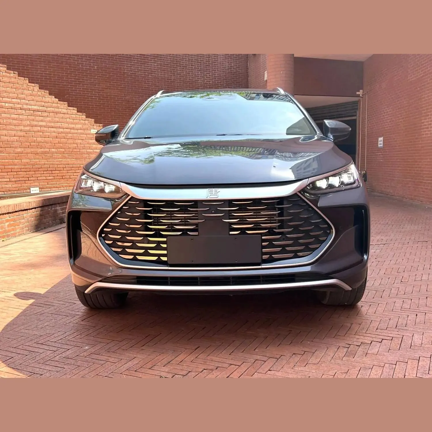 BYD Tang